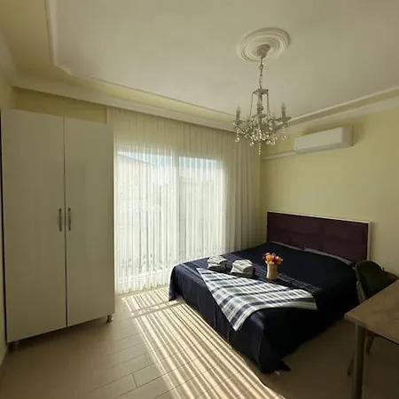 Villa Oktapolis *